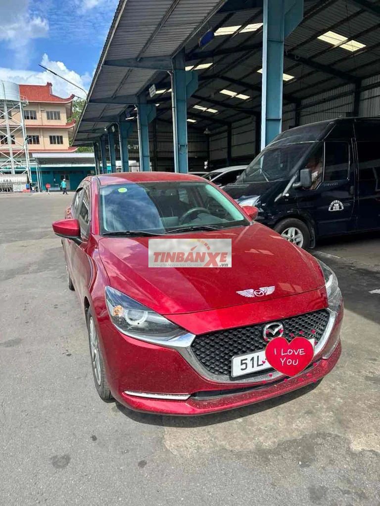 Mazda Mazda 2 Luxury 2022 Đỏ 3116 km