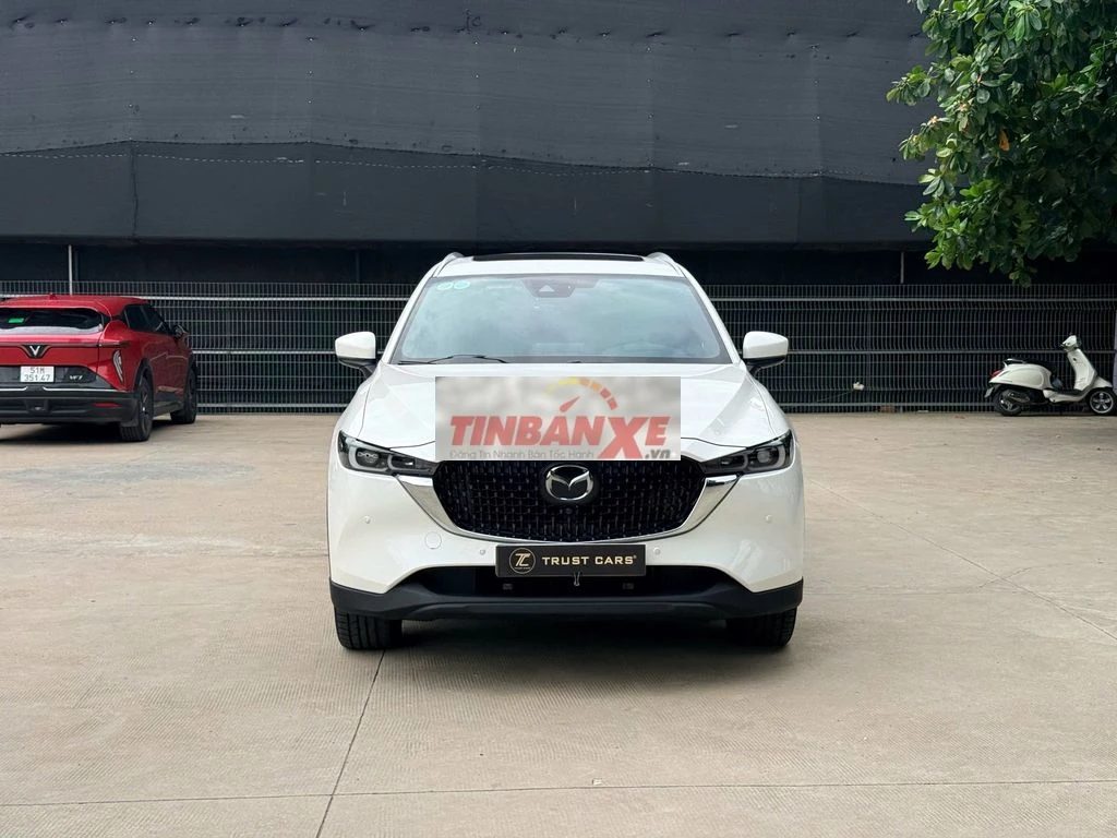 Mazda CX-8 2.5 Premium 1 cầu 2025 Trắng