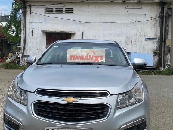 Chevrolet CRUZE LT 2017 Số sàn Bạc