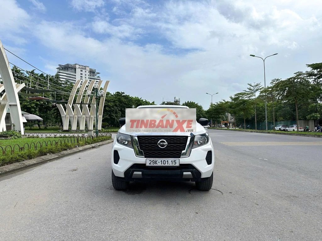 Navara EL 2023 đky lần đầu tháng 5/2024.