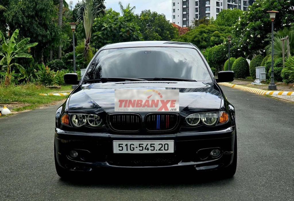 BMW 325i 2003