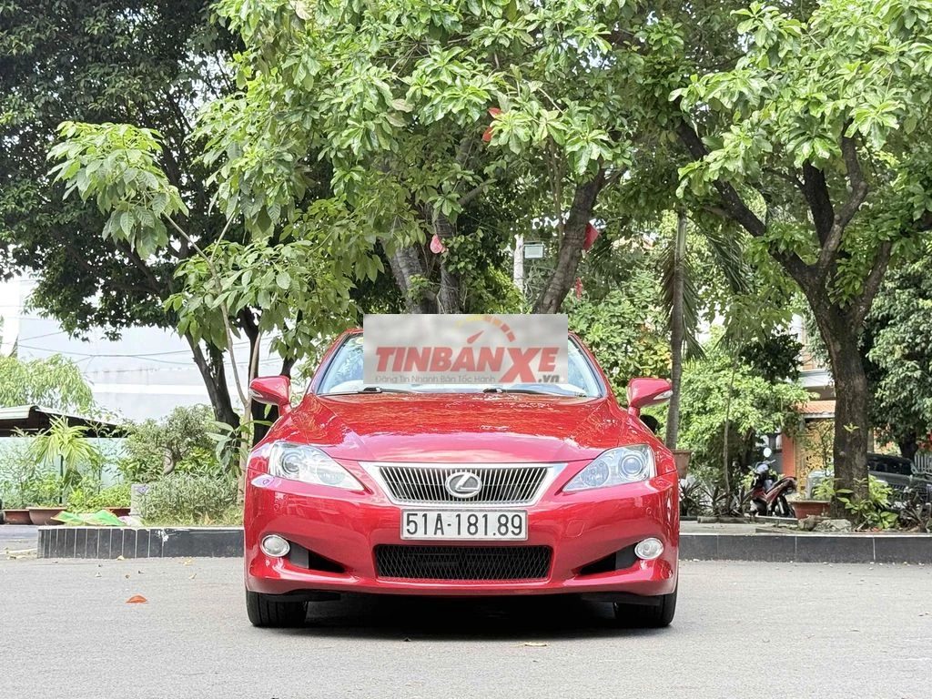 Lexus IS250C 2010
