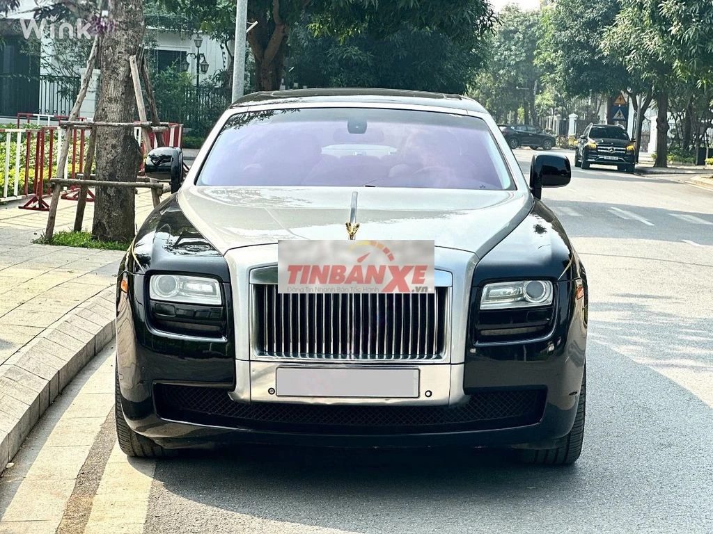Rolls Royce Ghost 6.6 V12 2010 - 3 Tỷ 990 Triệu