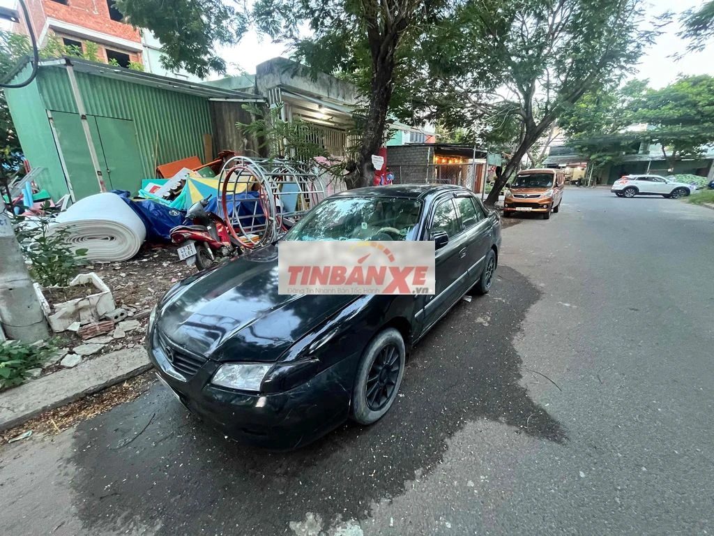 Mazda 626 2002 Đen