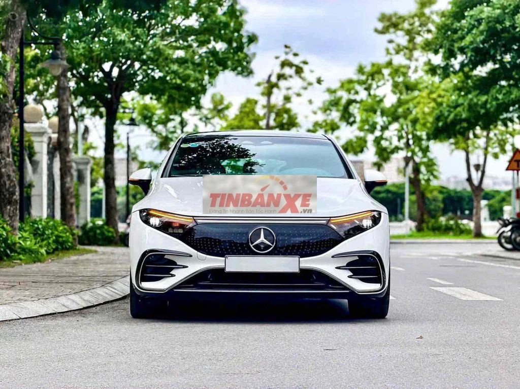 Mercedes EQS450 Plus 2023 Trắng 3000Km