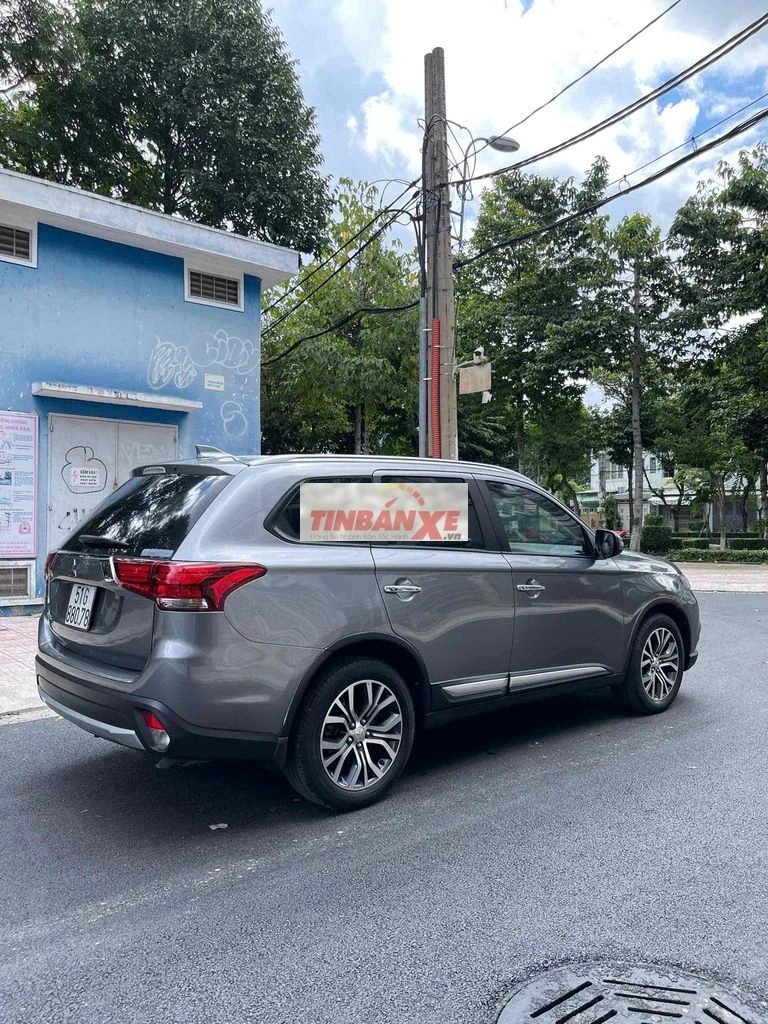Mitsubishi Outlander 2019 Xám 53000km