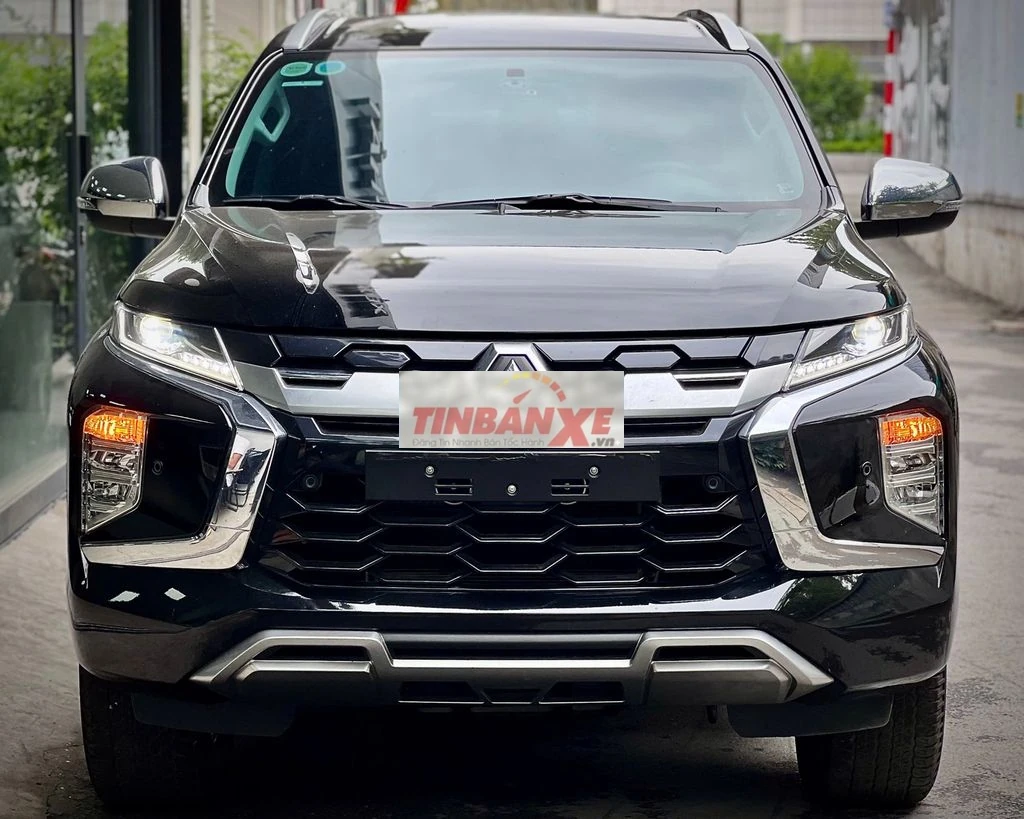 Mitsubishi Pajero Sport 2024 3.0V6 4x4 Đen