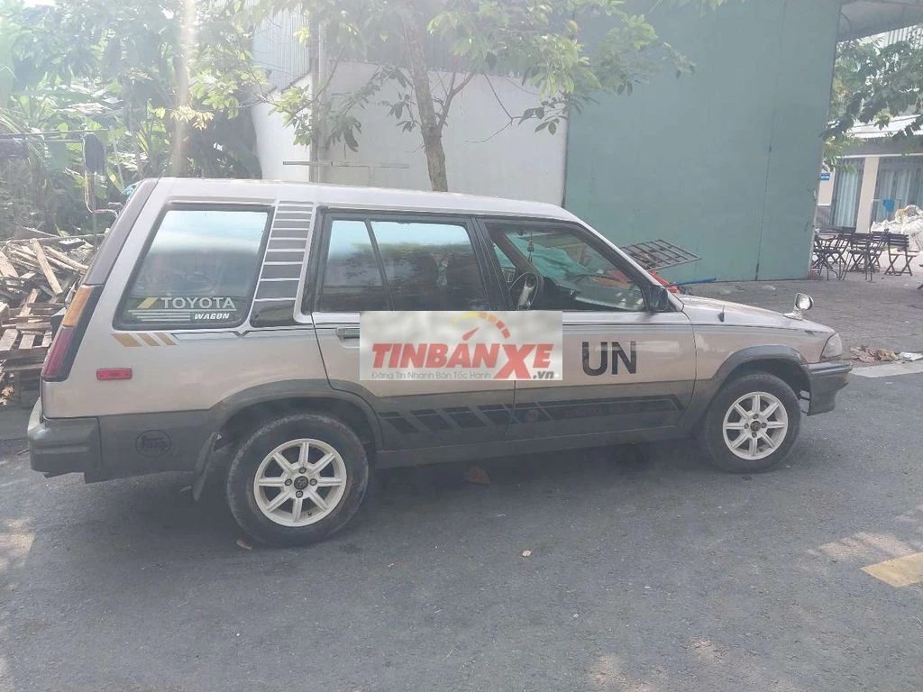 Toyota Corolla Wagon 1986 Nâu