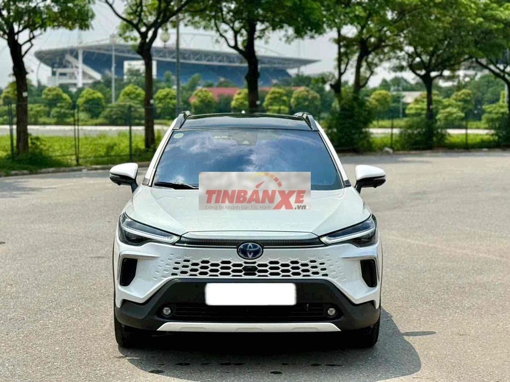 Toyota Corolla Cross HEV 2025 Trắng 8000km