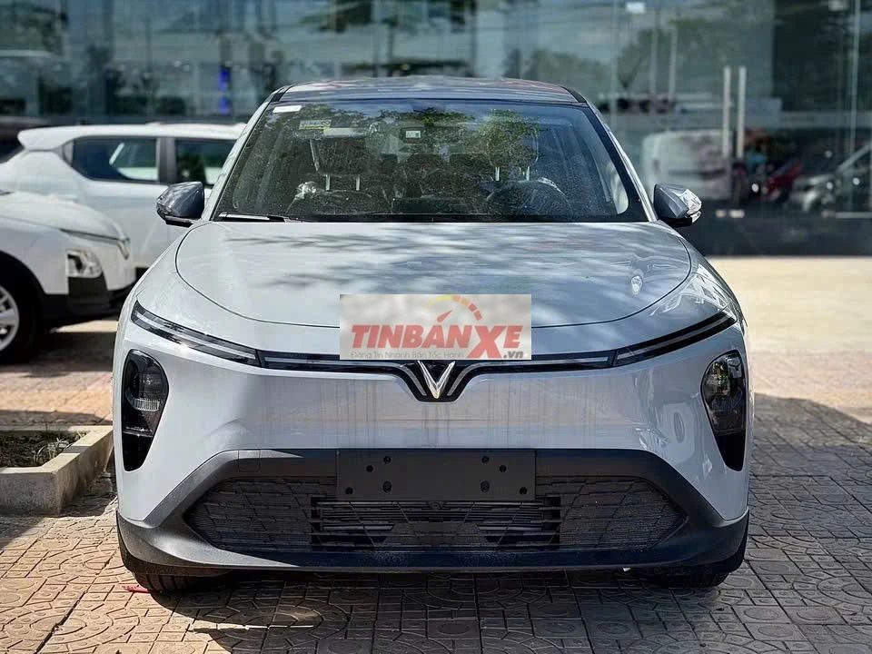 Giá VFMPV7 Tháng 7 : 718Triệu Trả Trước 90 triệu