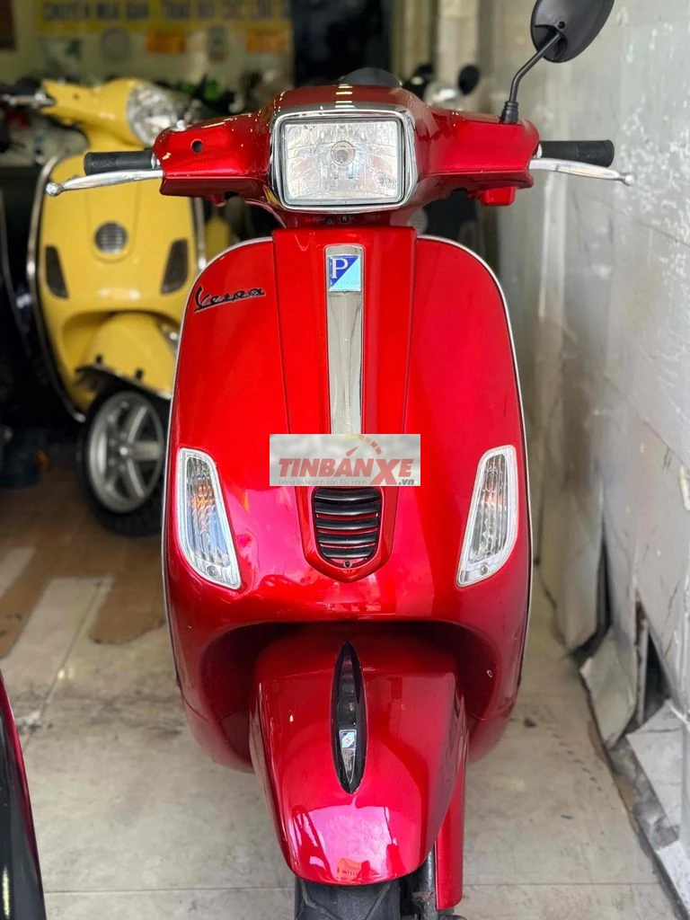 Piaggio Vespa S125 3Vie Đỏ Candy Đời 2014 . BSTP