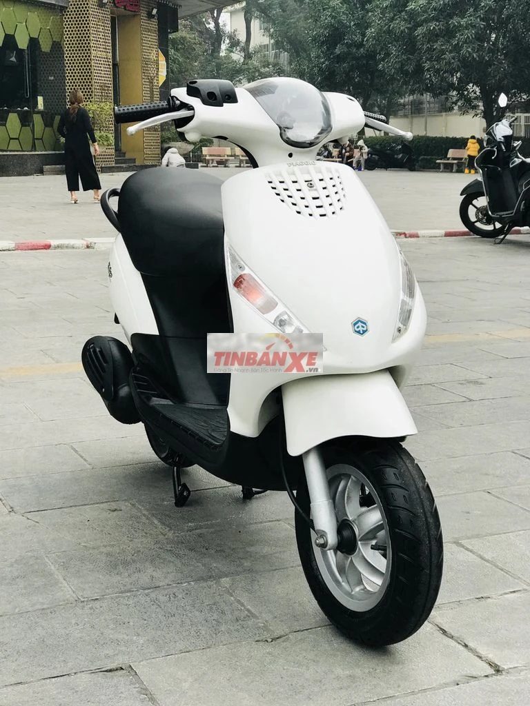 Piaggio Zip 100cc Trắng Chính Chủ Đời Cao 218