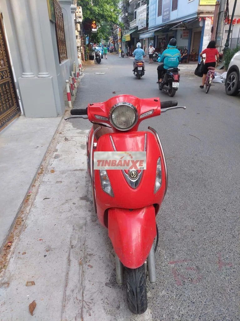 SYM Attila Elizabeth Đỏ bạc
