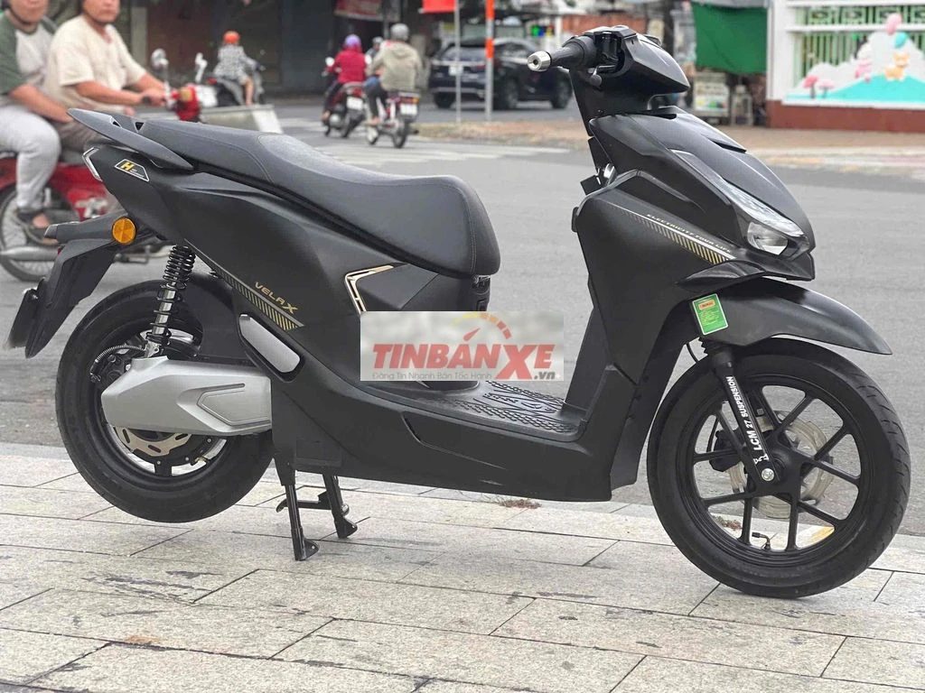 Xe máy điện Yadea Velax H 2026 Đen nhám 400km