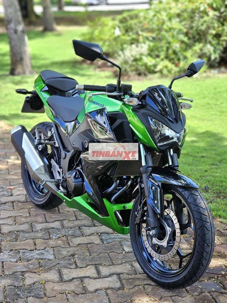 Kawasaki Z300 Xanh lá 10.000km