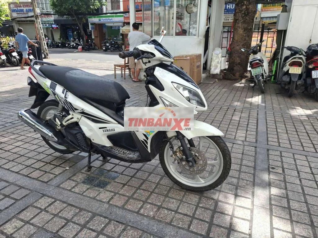 Yamaha Nouvo4