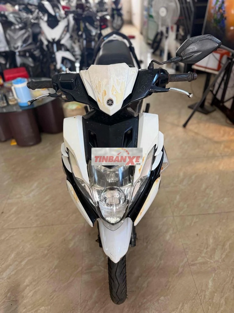 Yamaha Nouvo LX Trắng đen
