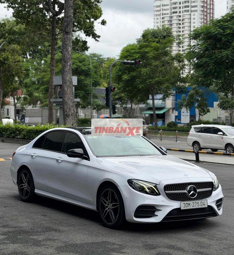 Mercedes E300 2016 Trắng Đức