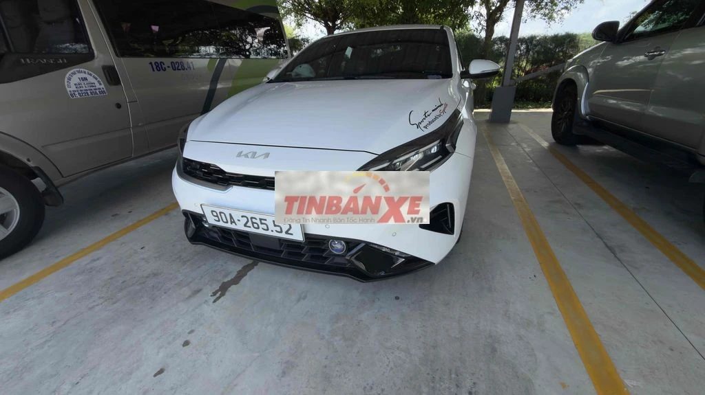 Kia K3 1.6 Premium 2024 Trắng 32605 km