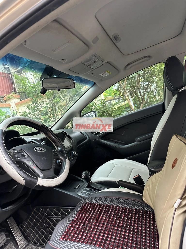 KIA K3 2016 Tự động Vàng cát