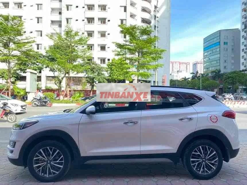 Hyundai Tucson 2020 Dầu Trắng