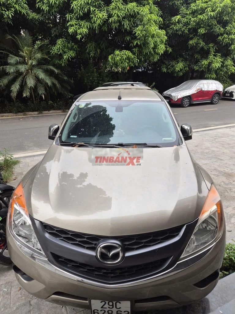 Mazda BT50 Vàng cát 16 vạn
