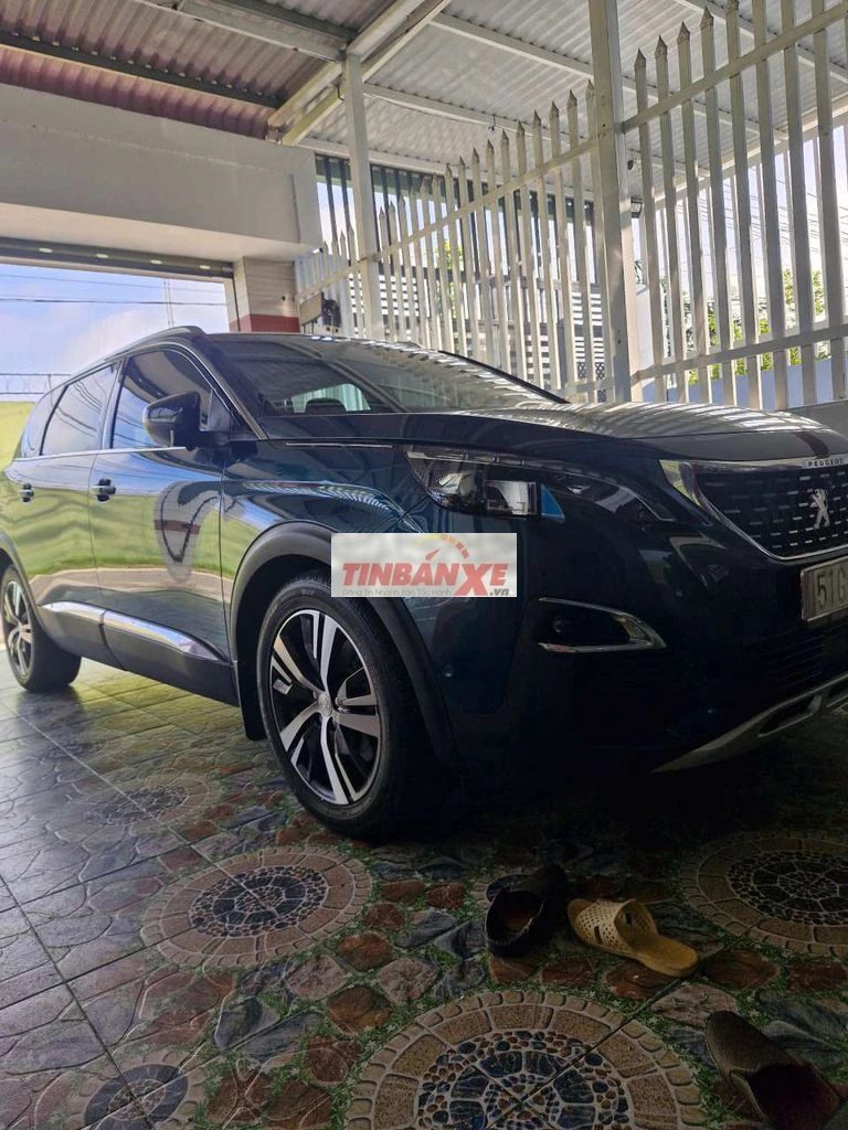 Peugeot 5008 2018 Số tự động Xanh