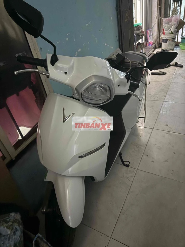 Xe máy điện VinFast Klara Neo Trắng