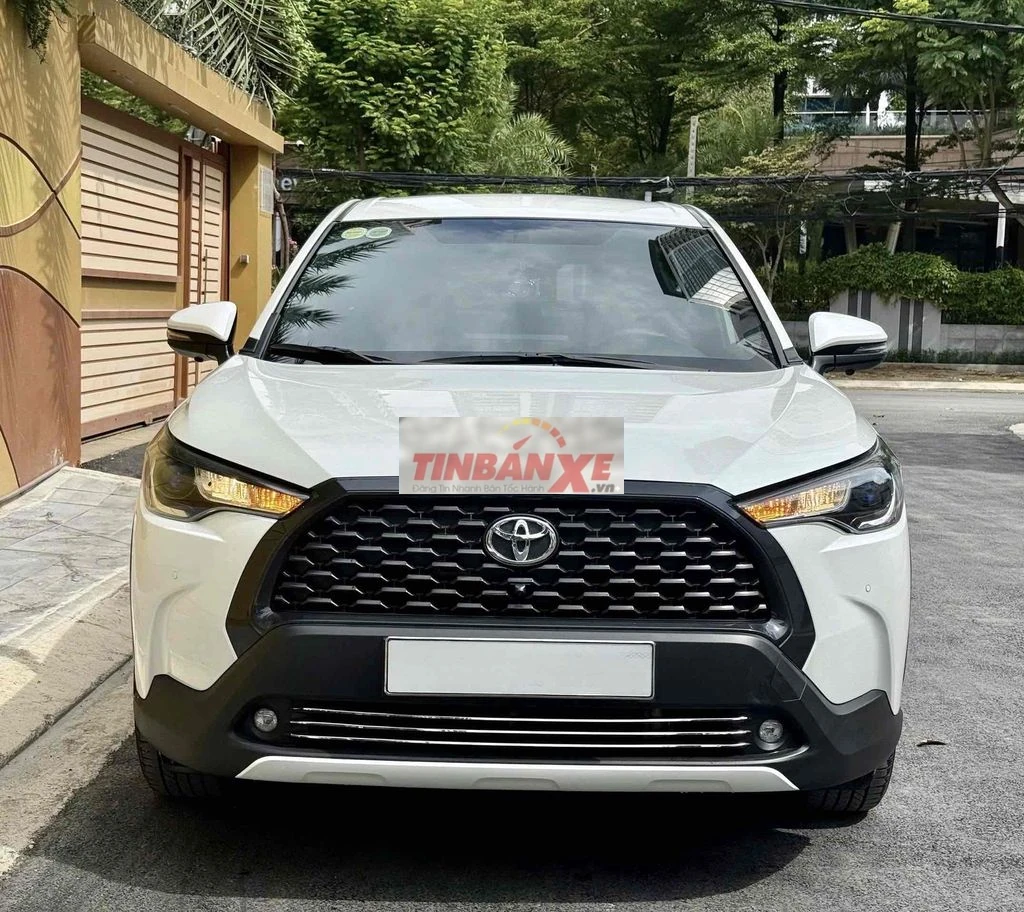 Toyota Corolla Cross 1.8G 15.000km (Full phụ kiện)