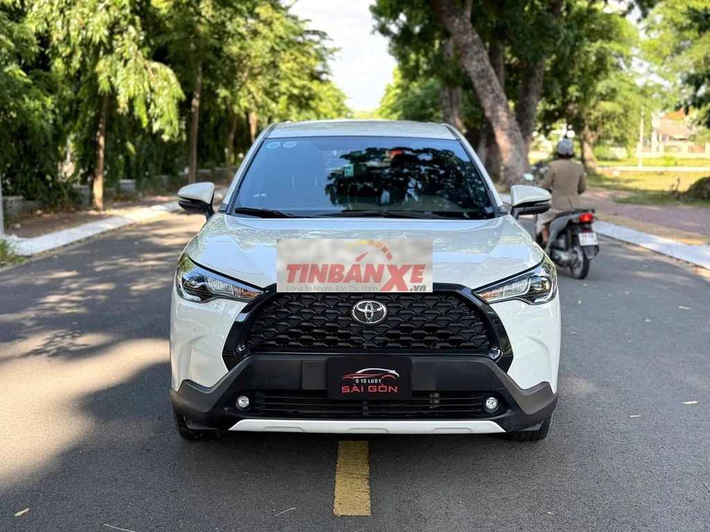 Toyota Corolla Cross 2022 Trắng 2v9 siêu đẹp