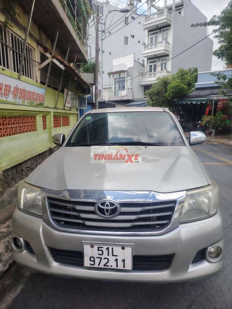 Toyota Hilux 2012 Bạc Da Màn hình Android