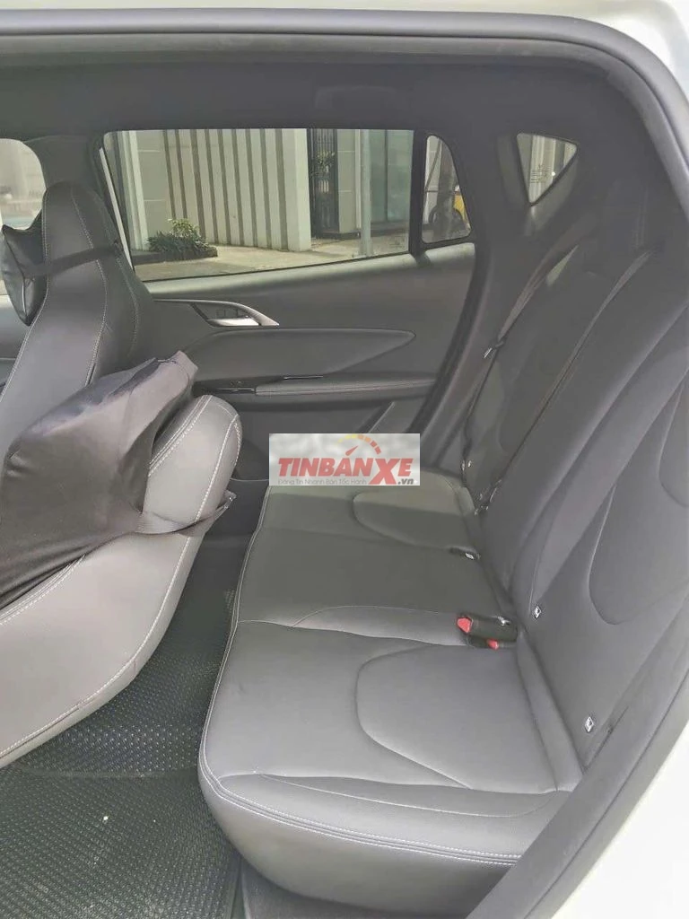 Xe điện VinFast VF e34 Trắng