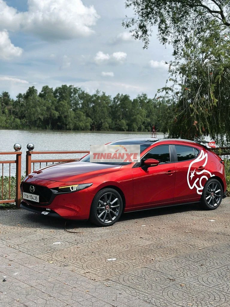 Mazda 3 Hatchback 1.5 Premium 2023 Đỏ