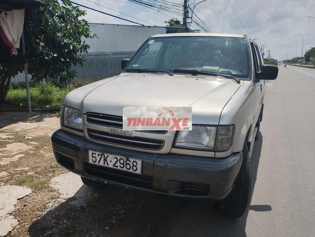 Isuzu Trooper 2000 Vàng cát Số sàn