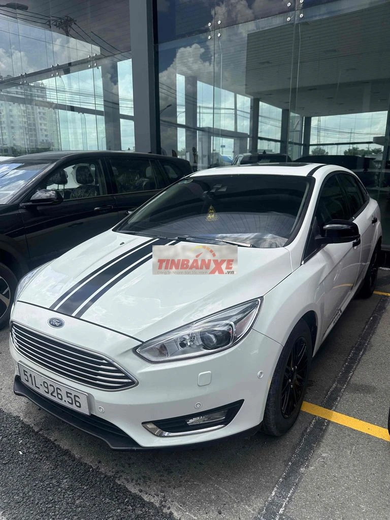 Ford Focus Titanium 2018 Trắng 69k km