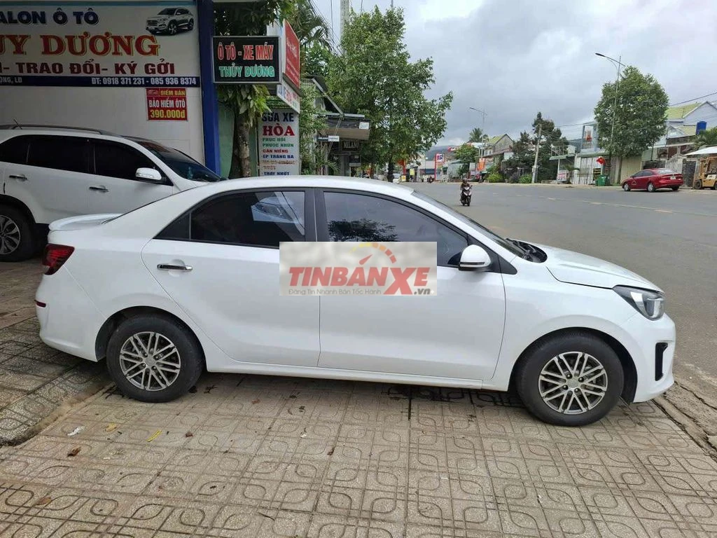 Kia Soluto 2022 Trắng Tự động Ghế da