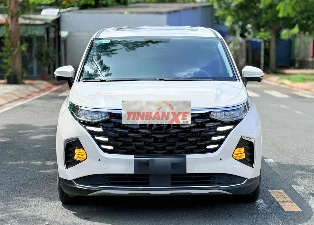 Hyundai Custin 2024 bản đặt biệt 1.5Turbo 34.000km