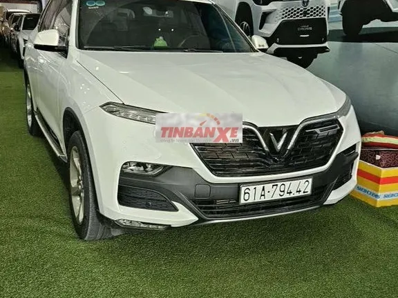 VinFast Lux SA 2.0 Turbo 2019 Trắng 43000 km