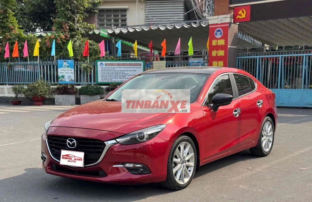 Mazda 3 2018 2.0 Cao Cấp Đỏ 8 vạn km