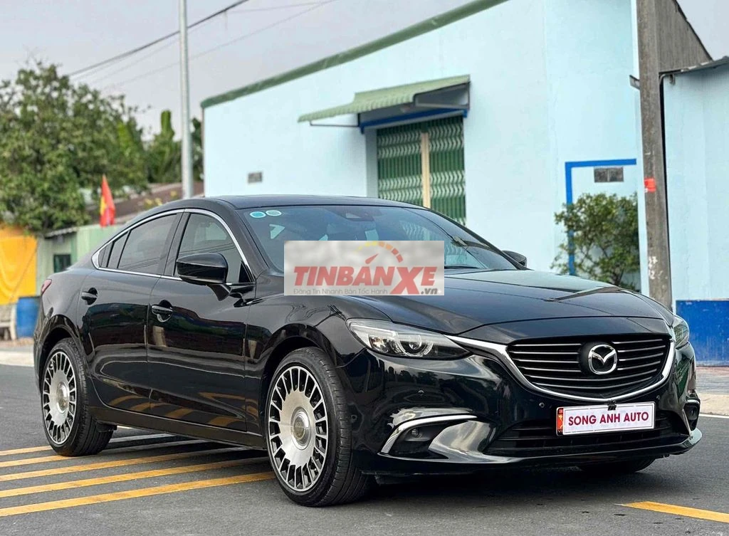 Mazda 6 2018 2.5 Đen 80000 km siêu đẹp