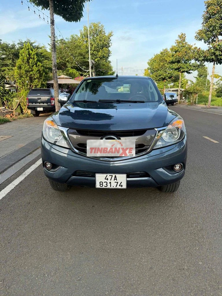 Mazda bt 50 sản xuất 2016 MT 4x4 2.2 bao chất