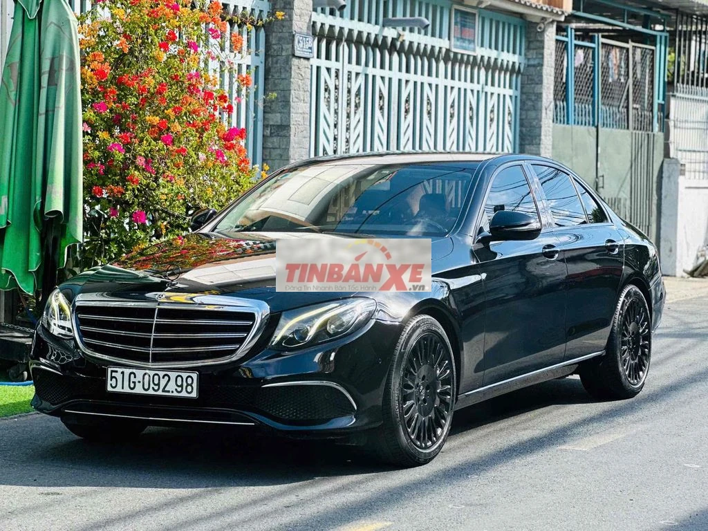Mercedes-Benz E200 Model 2019