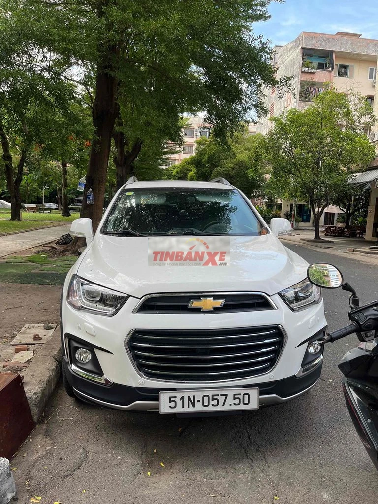 Chevrolet Captiva Revv 2016 Trắng 56.000km