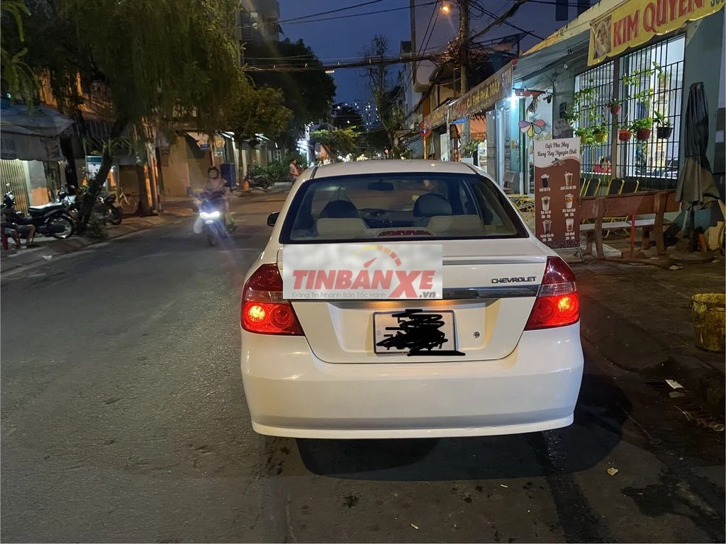 Chevrolet Aveo LT Trắng 93.323 km