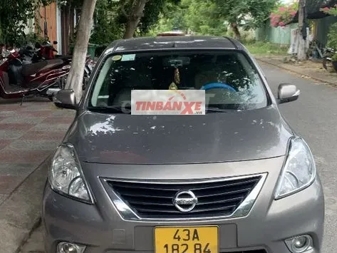 Nissan Sunny 2015 Tự động Xám