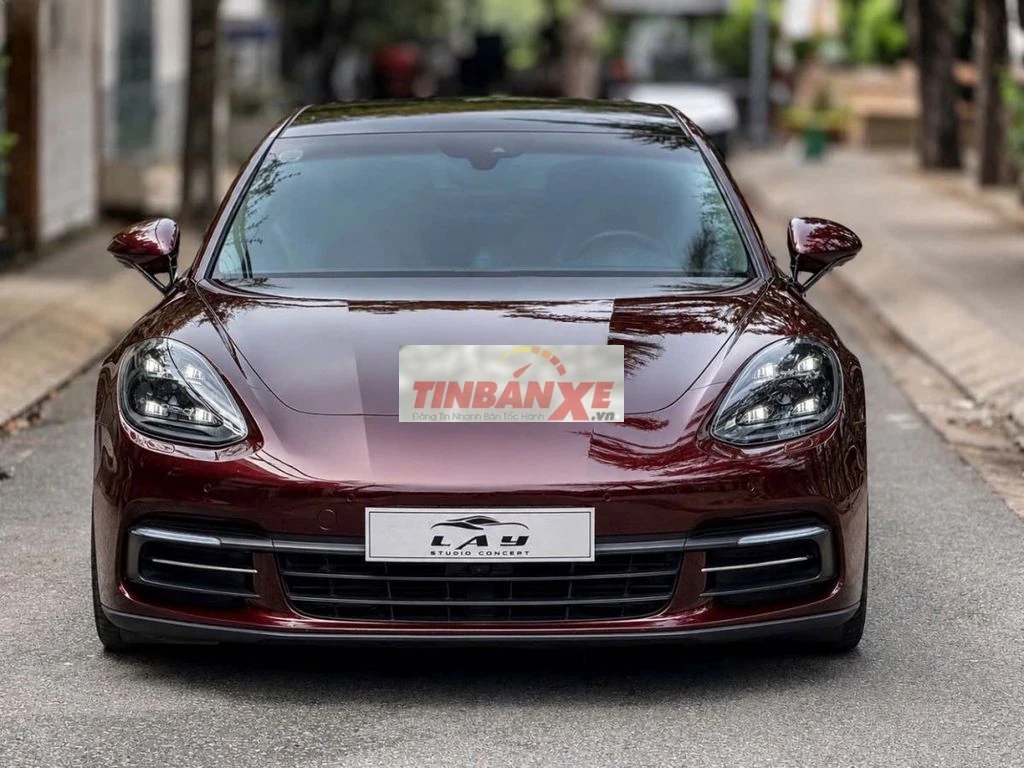 Porsche Panamera 4 Executive 2018 - 3 Tỷ 299 Triệu