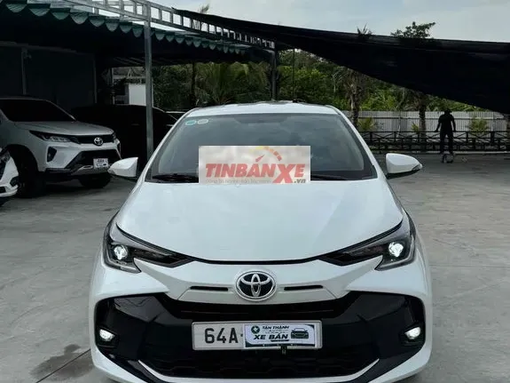 Toyota Vios E CVT 2023 tự động giá tốt