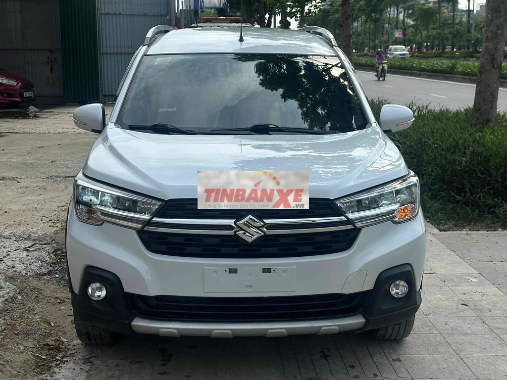Suzuki XL7 2023 Trắng Tự động 63000 km