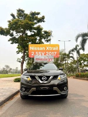 Nissan X-Trail 2.5SV 2017 Xanh đen