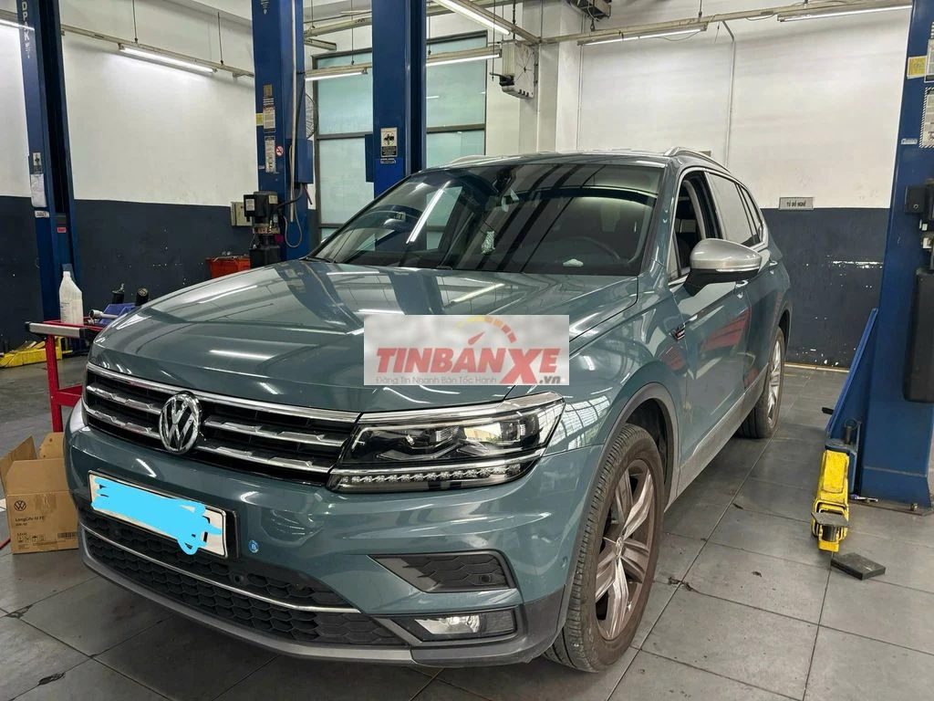 Volkswagen Tiguan Allspace 2021 Xanh Petro 7 chỗ